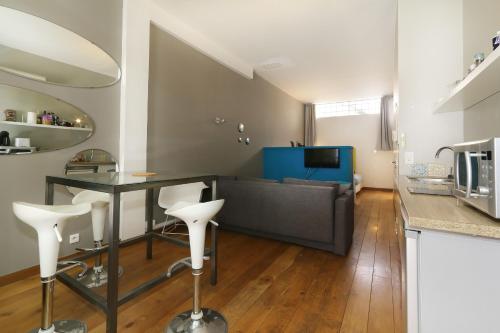 Joli appartement aux Beaux Arts Loft avec Terrasse - Location saisonnière - Montpellier