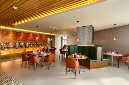 417300812 Grand Citiview Da Nang Hotel