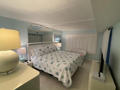 Two-Bedroom Apartment image 7