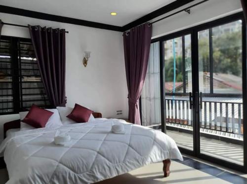 Paradise Cozy Guesthouse Sihanoukville in Victory Beach