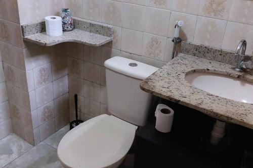 Bathroom, Casa em Vila Isabel in Rio De Janeiro