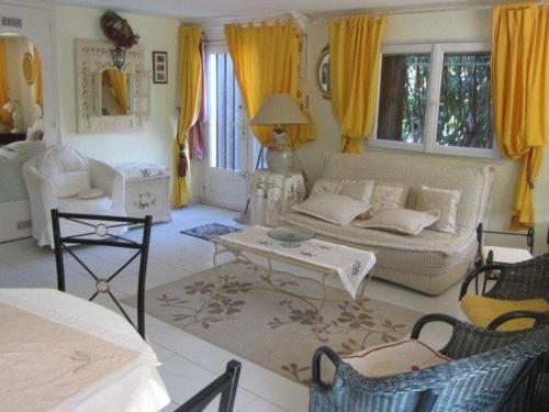 . Appartement cosy avec terrasse et parking, à 2 pas de la plage de Saint-Clair - Ménage inclus - FR-1-251-12