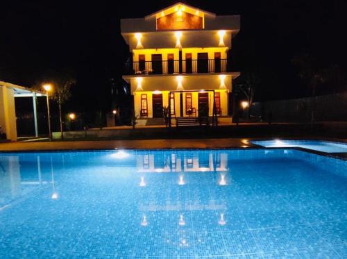 Buitenkant, the lavender resort in Vaduvanchal