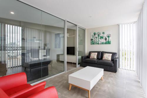 Waverley apartment A-two bedrooms wifi available - image 4