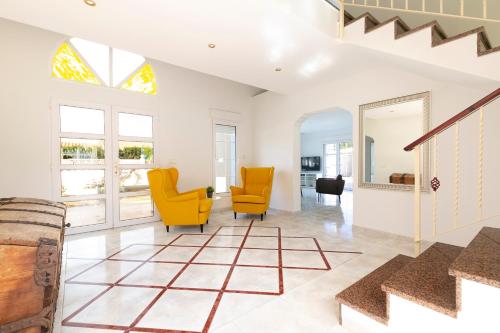 Lobby, Villa Coral in Santa Llucia
