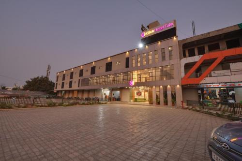 Click Hotel Tulsi Jamnagar