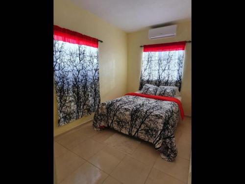 House With Pool 5 Min To The Airport Las Americas