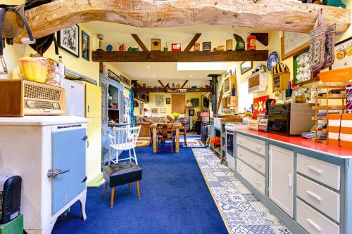 Konyha, Family Country Cottage with a private Valley View in Cloughton