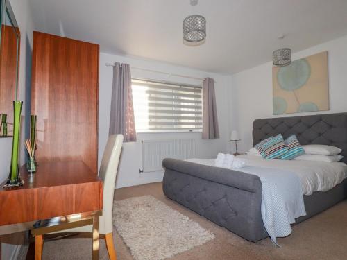 47 Bredon Court - image 9