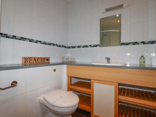 47 Bredon Court - image 11