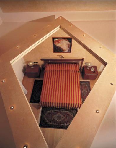 Superior Deluxe Double or Twin Room  image 10