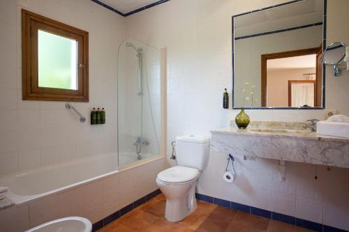 Son Corb Boutique Hotel - image 12