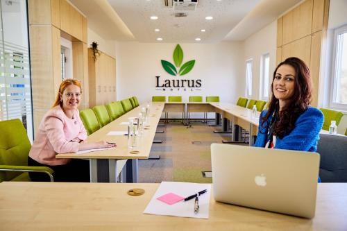 Laurus Motel Airport Tuzla - image 8