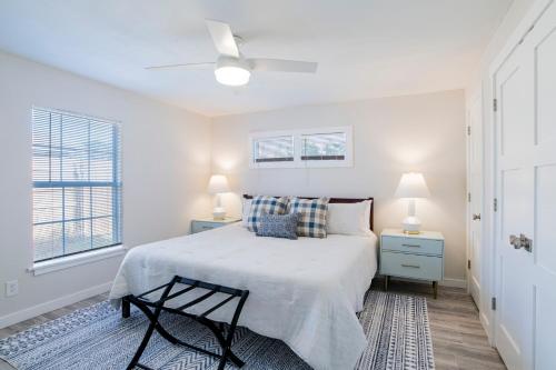 House in Mobile Newly Renovated! Quiet & Centrally Located! in Georgia Avenue (AL)