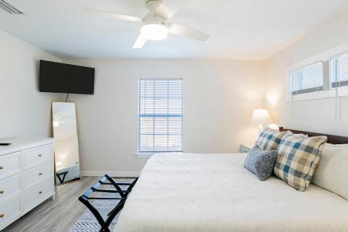 House in Mobile Newly Renovated! Quiet & Centrally Located!, Mobile (photo 8)