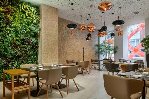 Hotel Passage - image 11