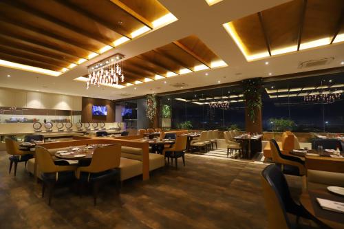 THE PRISTINE HOTEL in กานปุระ