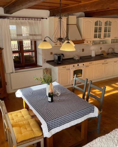 Chaloupka pod hradem Chaloupka pod hradem