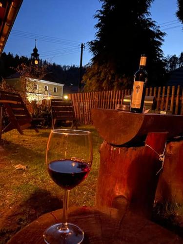 花園, Chaloupka pod hradem in 比斯特雷