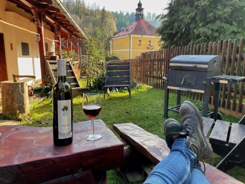 Chaloupka pod hradem Chaloupka pod hradem