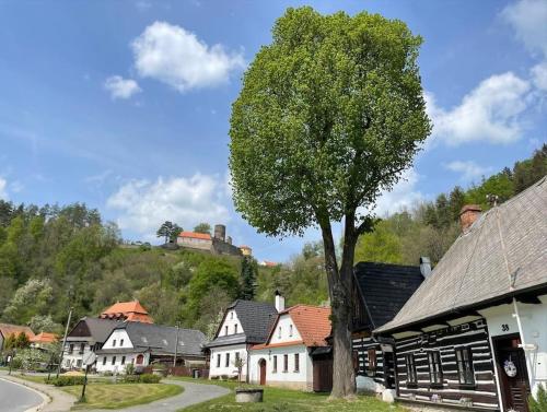 Chaloupka pod hradem Chaloupka pod hradem