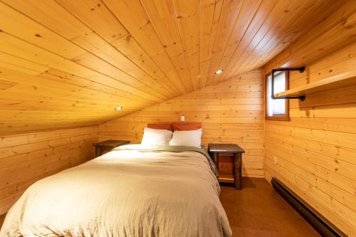 The Qu INN - Cozy Cabin