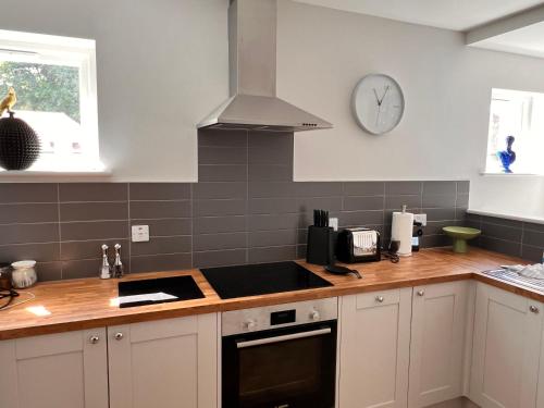 A stylish Apartment on the outskirts of Sandwich in Kent in Woodnesborough