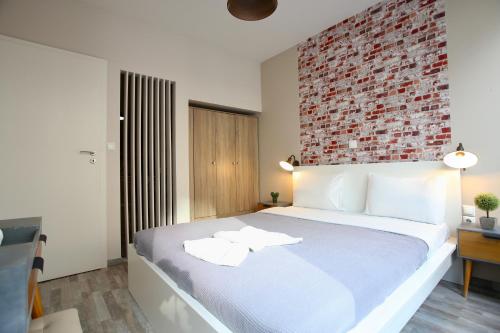 GK Ermou Str - image 9