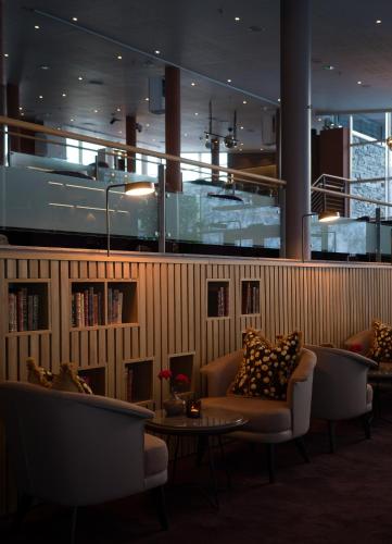 Skarsnuten Hotel - image 2