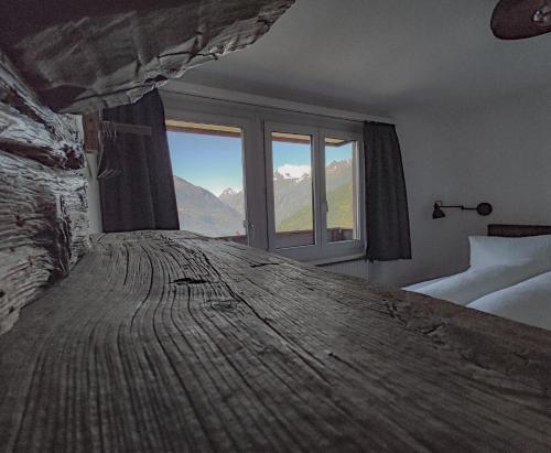 1 double bed
