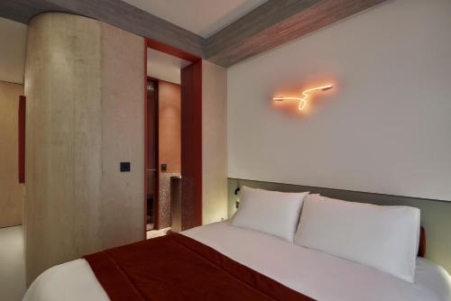 The Newel Metaxourgeio by Athens Stay - image 5