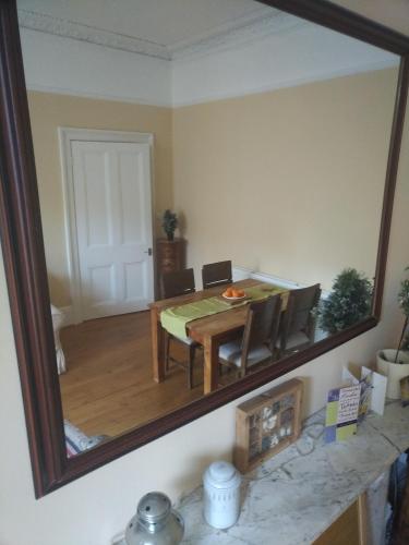 Exceptional guest rated 1 bedroom Kensington apartment with Super Wifi, Londres (photo 9)