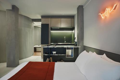 The Newel Metaxourgeio by Athens Stay - image 2