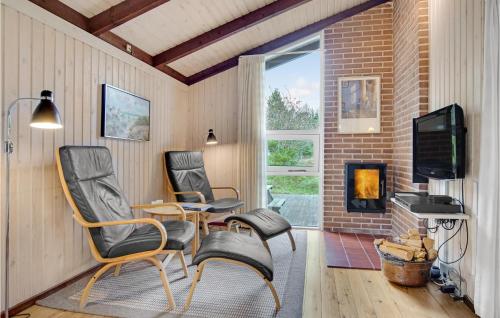  Beautiful Home In lbk With 3 Bedrooms And Sauna in Skram