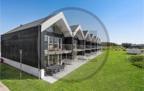  Amazing Home In Løkken With Wifi, Ferienwohnung in Løkken