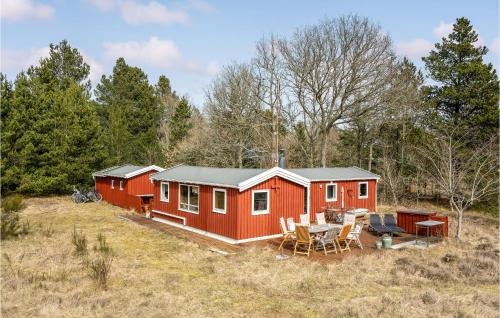  Awesome Home In lbk With Wifi And 3 Bedrooms in 9982 Ålbæk