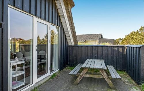 Hotellet från utsidan, Awesome Home In Blvand With 3 Bedrooms And Sauna in Vejers Strand