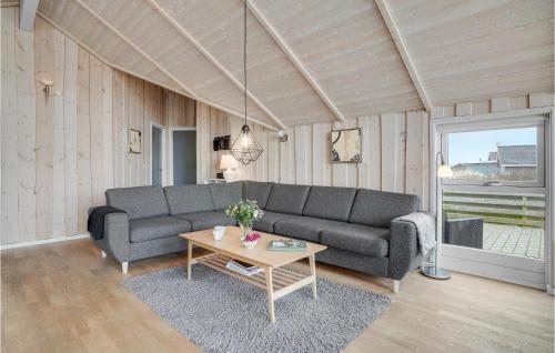 Beautiful Home In Hvide Sande With 4 Bedrooms, Sauna And Wifi in Hvide Sande
