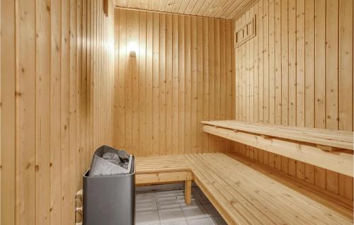 Tekemistä, Awesome Home In Blavand With Sauna in Oksby