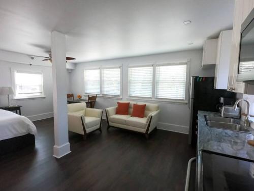 Villa Tranquillity, dog-friendly, free bike Studio in St. Augustine, USA