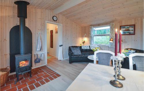 Two-Bedroom Holiday Home In Thisted in Sonder Vorupor
