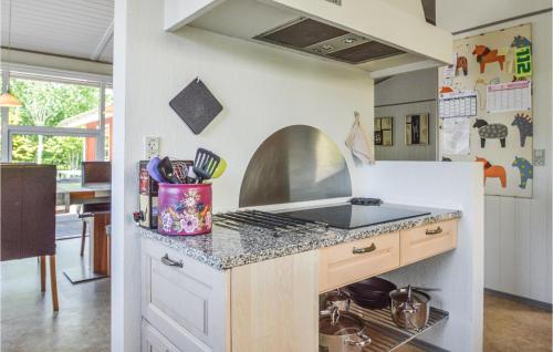 Kitchen, Three-Bedroom Holiday Home In Hemmet in Hemmet