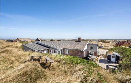  Awesome Home In Ringkøbing With Wifi, 6950 Ringkøbing