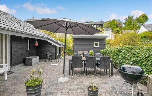 3 Bedroom Lovely Home In Aabenraa
