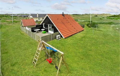 Beautiful Home In Hvide Sande With Wifi