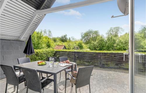 Beautiful Home In Herning With Kitchen in Kølkær