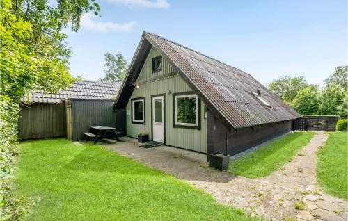 Beautiful Home In Herning With Kitchen