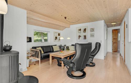  Holiday Home Hejls With Hot Tub 265 in Hejls