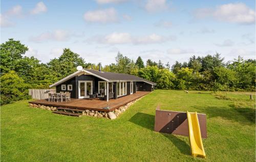  Stunning Home In Hjslev With 3 Bedrooms, Ferienwohnung in Bøstrup