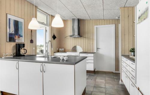 Awesome Home In Fjerritslev With Kitchen